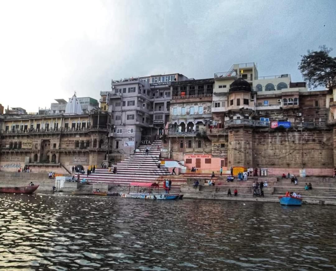 Hotel Sita Palace On Heritage Ghats Of Benaras Варанаси Экстерьер фото