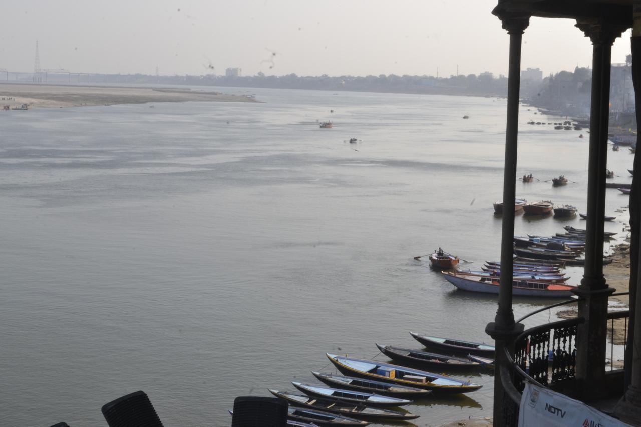 Hotel Sita Palace On Heritage Ghats Of Benaras Варанаси Экстерьер фото